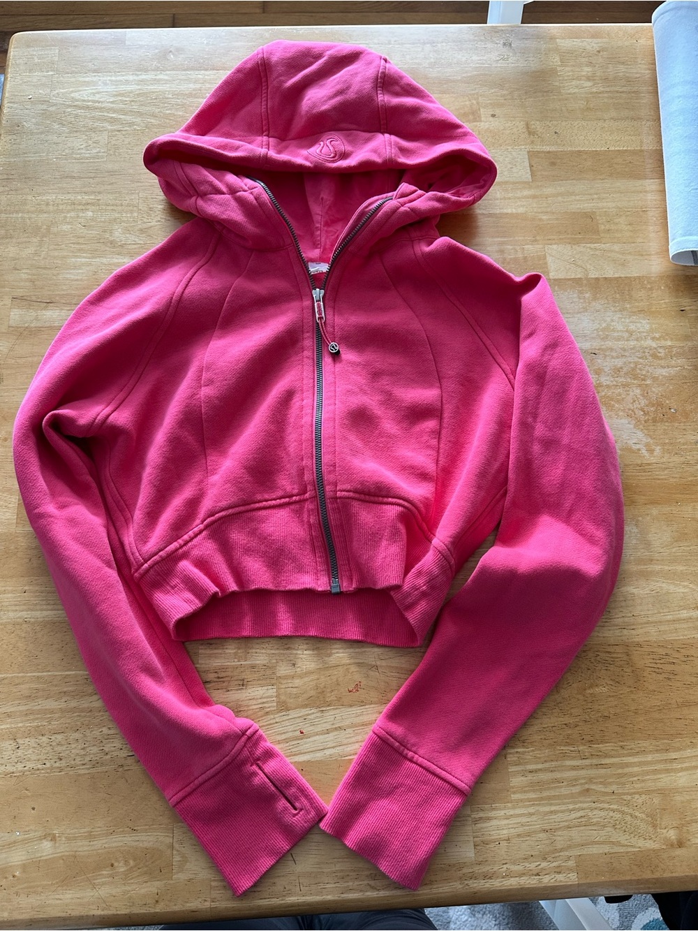 Lululemon full-zip cropped scuba hoodie size 4